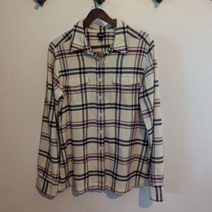 Patagonia Fjord Button Down Flannel Shirt *Please Read*